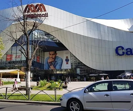 Super Spa Mega Mall Bukarest Lägenhet